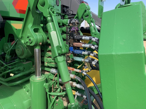 2025 John Deere 8RT 410 Tractor Rubber Track