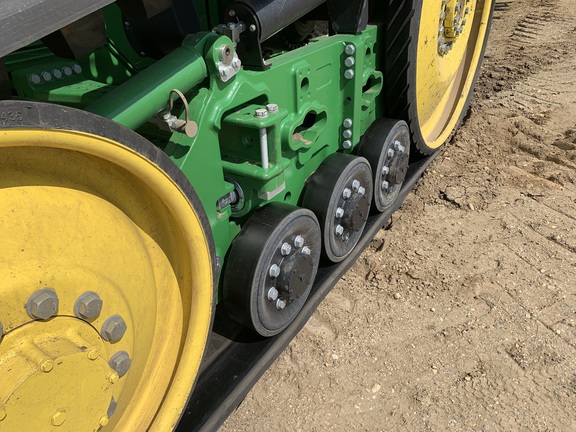 2025 John Deere 8RT 410 Tractor Rubber Track