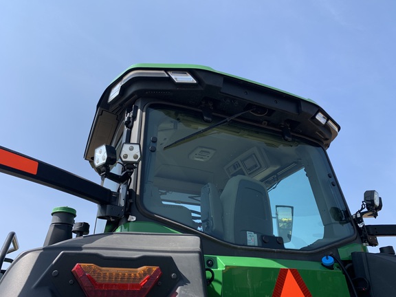 2025 John Deere 8RT 410 Tractor Rubber Track