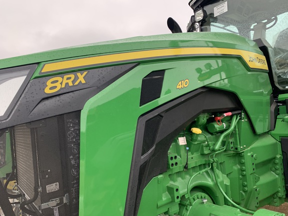 2025 John Deere 8RX 410 Tractor Rubber Track