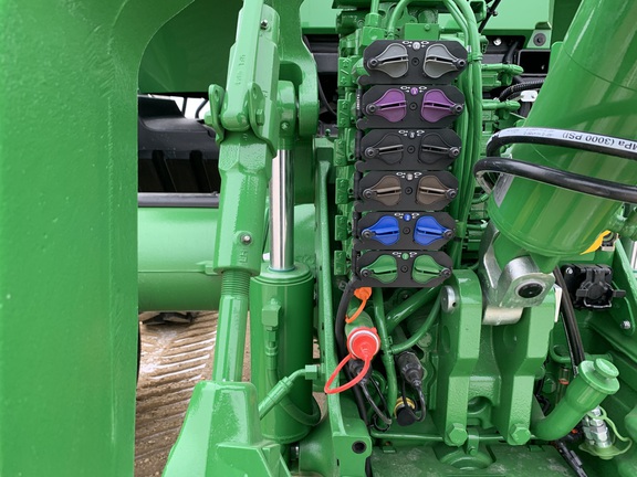 2025 John Deere 8RX 410 Tractor Rubber Track