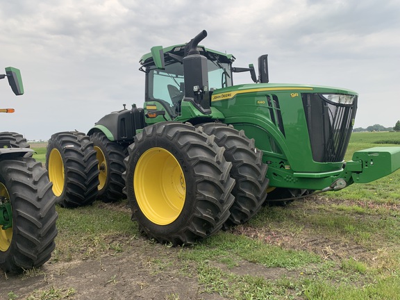 2025 John Deere 9R 640 Tractor 4WD