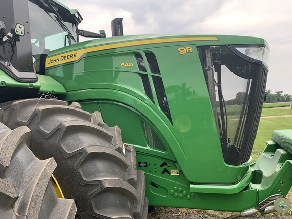 2025 John Deere 9R 640 Tractor 4WD