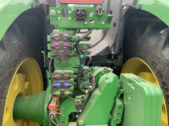 2025 John Deere 9R 640 Tractor 4WD