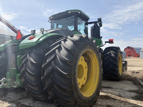 2025 John Deere 9R 640 Tractor 4WD