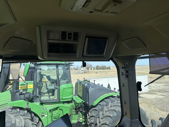 2025 John Deere 9R 640 Tractor 4WD