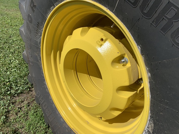 2025 John Deere 9R 590 Tractor 4WD