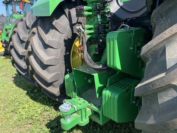 2025 John Deere 9R 590 Tractor 4WD