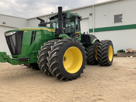 2025 John Deere 9R 640 Tractor 4WD