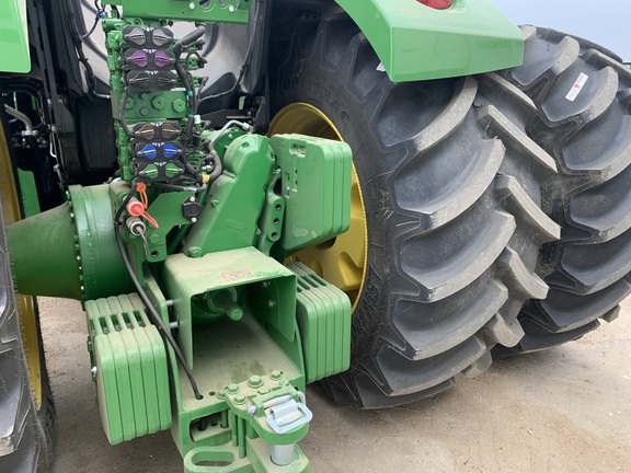 2025 John Deere 9R 640 Tractor 4WD