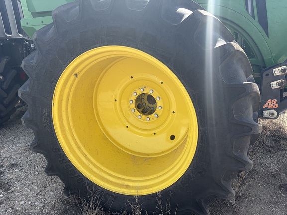 2025 John Deere 9R 640 Tractor 4WD