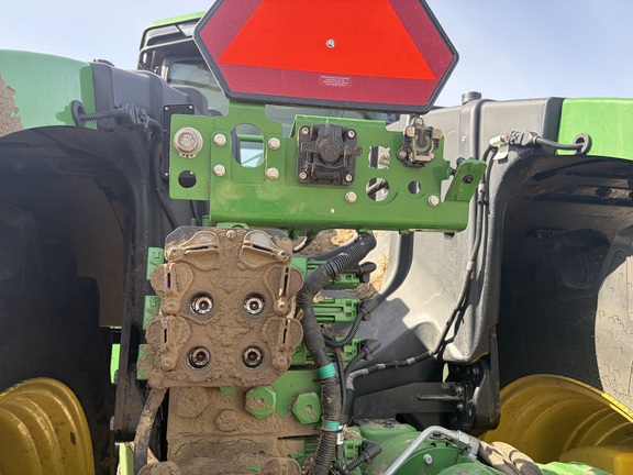 2025 John Deere 9R 640 Tractor 4WD