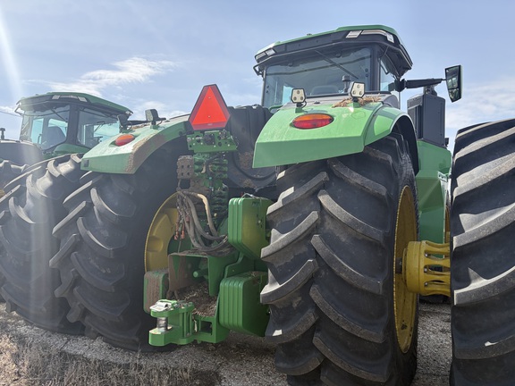 2025 John Deere 9R 640 Tractor 4WD