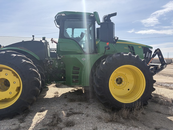 2025 John Deere 9R 640 Tractor 4WD