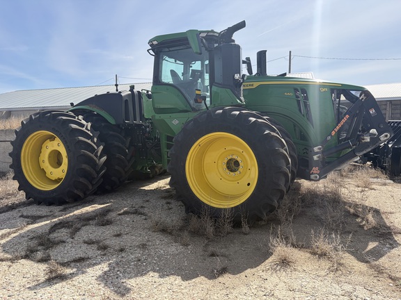 2025 John Deere 9R 640 Tractor 4WD