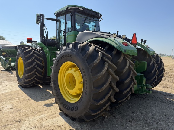 2025 John Deere 9R 590 Tractor 4WD