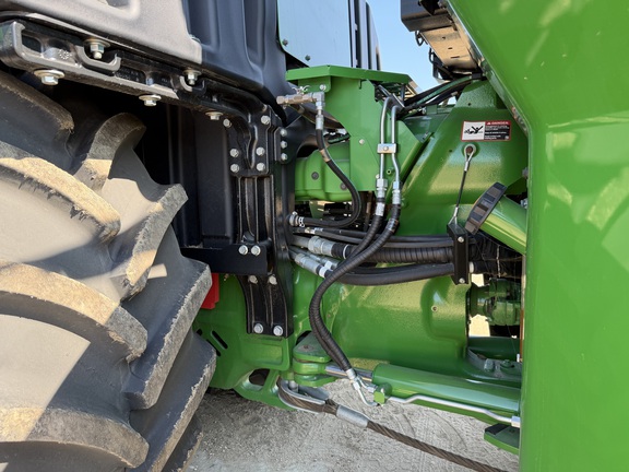 2025 John Deere 9R 590 Tractor 4WD