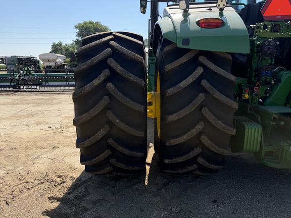 2025 John Deere 9R 590 Tractor 4WD