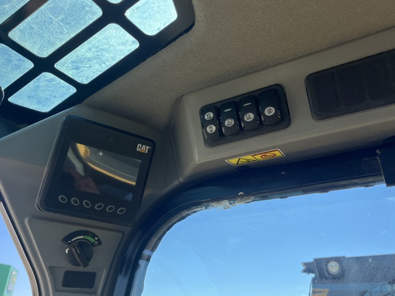 2017 Caterpillar 287D Compact Track Loader