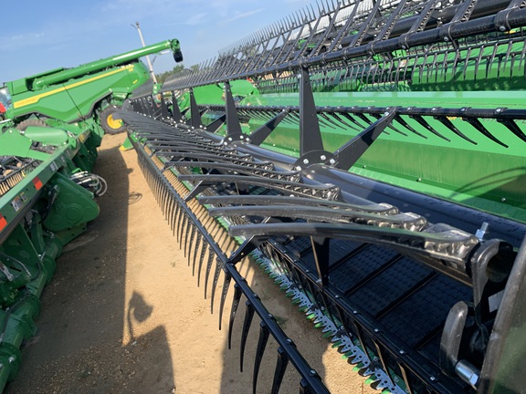 2025 John Deere RDF 45 Header Combine