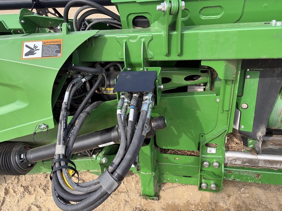 2025 John Deere HDF 45 Header Combine