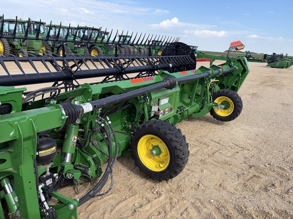 2025 John Deere HDF 45 Header Combine