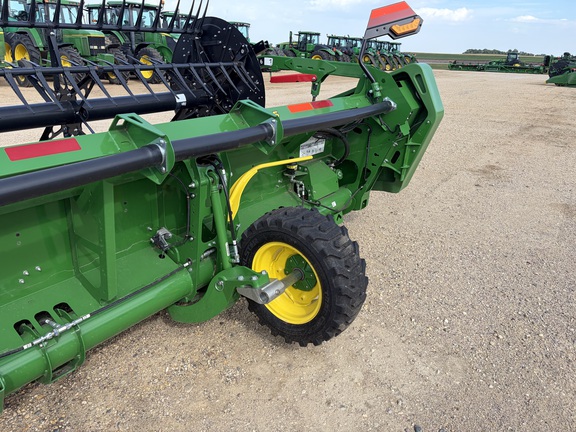 2025 John Deere HDF 45 Header Combine