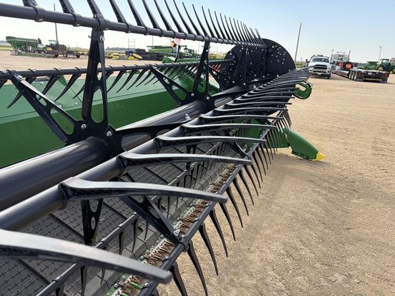 2025 John Deere HDF 45 Header Combine