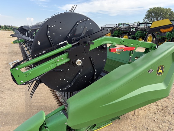2025 John Deere HDF 45 Header Combine