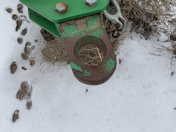 2014 John Deere 2210 Field Cultivator