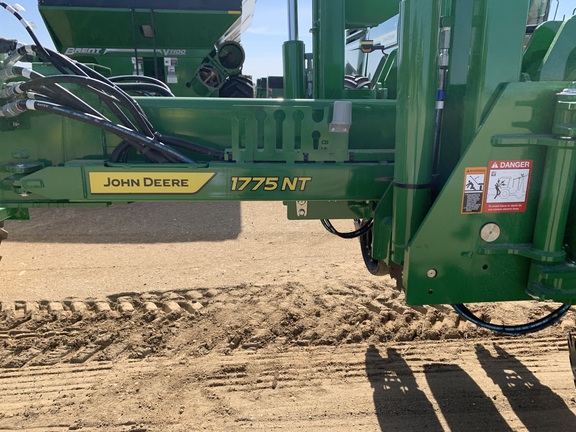 2025 John Deere 1775NT Planter