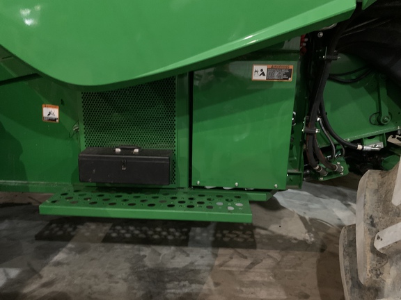 2024 John Deere S780 Combine