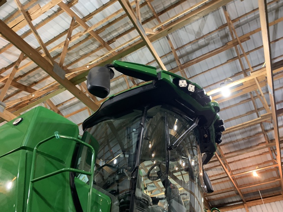 2024 John Deere S780 Combine