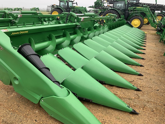 2025 John Deere CF 16 Header Corn Head