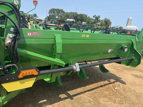 2025 John Deere CF 16 Header Corn Head