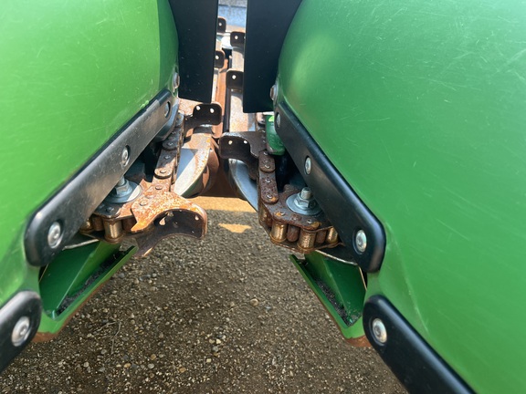 2025 John Deere CF 16 Header Corn Head