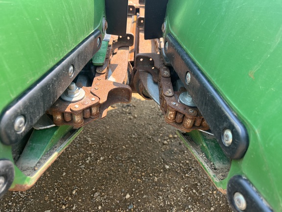 2025 John Deere CF 16 Header Corn Head