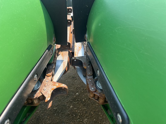 2025 John Deere CF 16 Header Corn Head