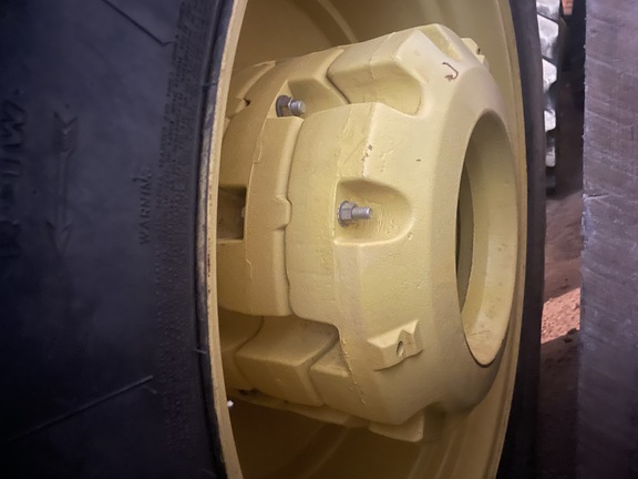 2010 John Deere 9330 Tractor 4WD