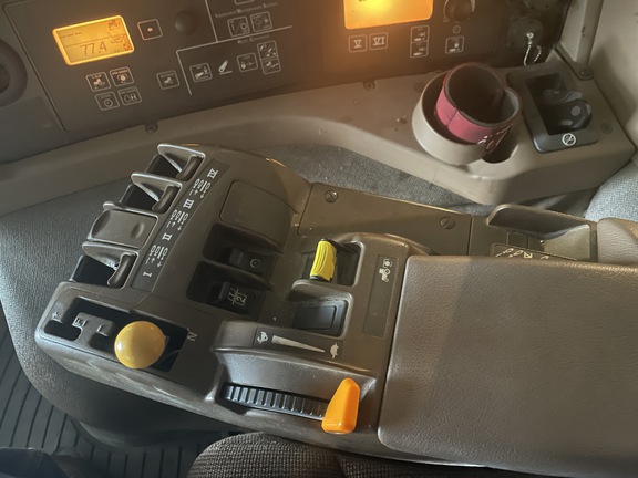 2010 John Deere 9330 Tractor 4WD