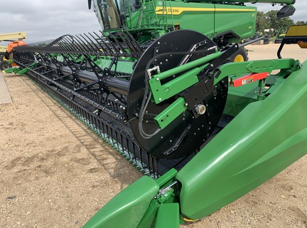 2025 John Deere HDF 50 Header Combine
