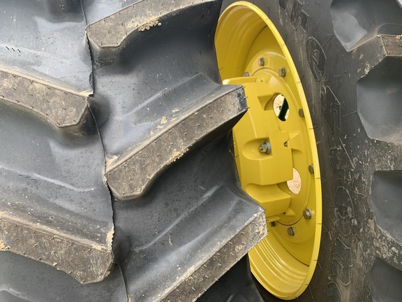 2025 John Deere 6R 195 Tractor