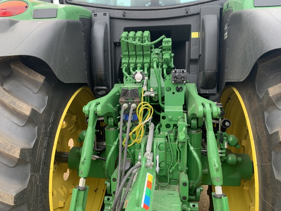 2025 John Deere 6R 195 Tractor