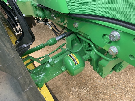 2025 John Deere 6R 195 Tractor