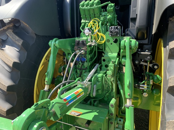 2025 John Deere 6R 195 Tractor