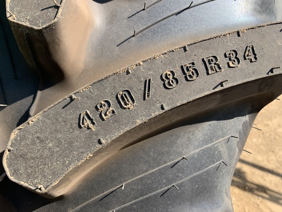 2025 John Deere 6R 195 Tractor