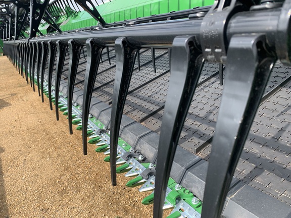 2025 John Deere HDF 50 Header Combine