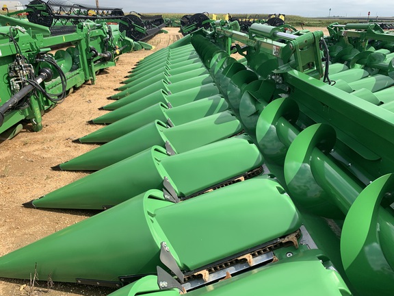 2025 John Deere CF 16 Header Corn Head