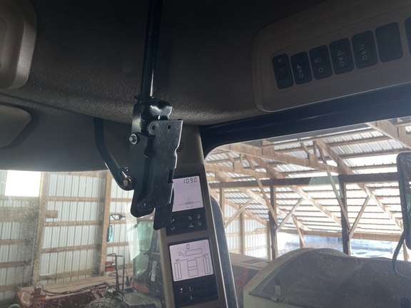 2011 John Deere 9570 STS Combine