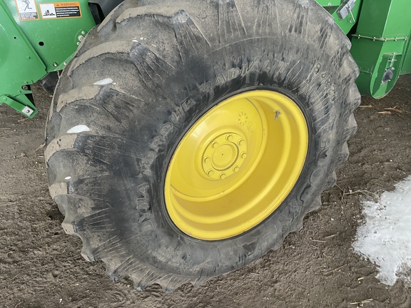 2011 John Deere 9570 STS Combine